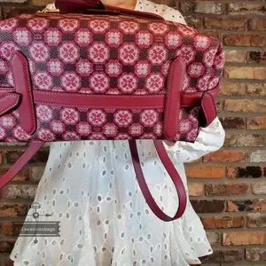 kate spade | Bags | Nwt Authentic Nwt 348 Kate Spade Floral  display picture 1